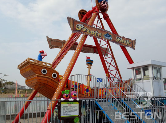 pirate ship amusement park ride